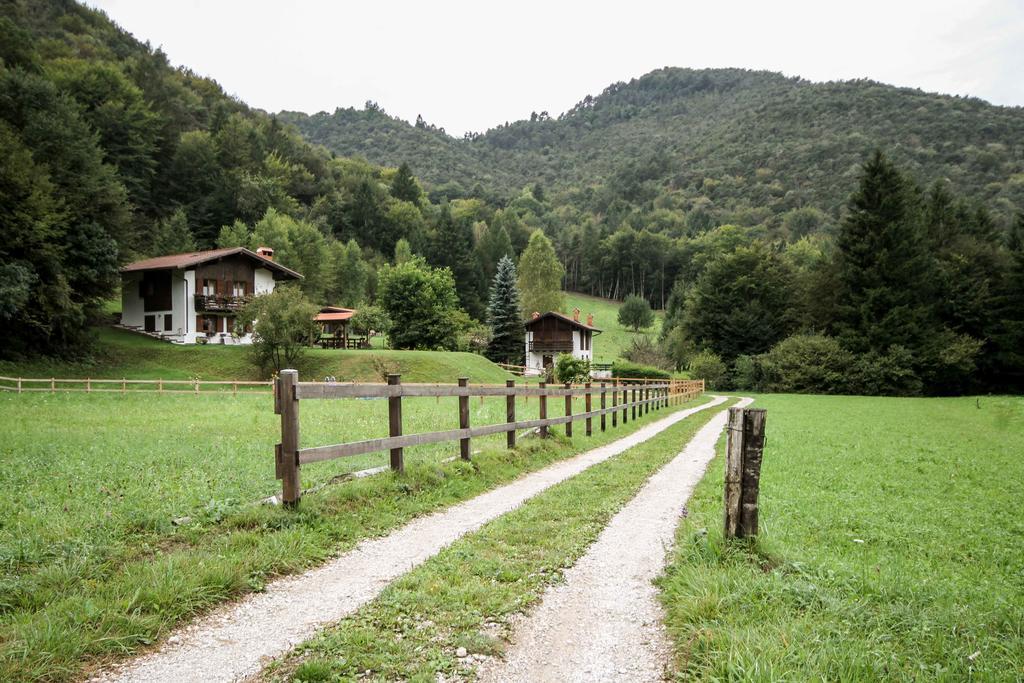 Appartamento Chalet Monica Molina di Ledro Esterno foto